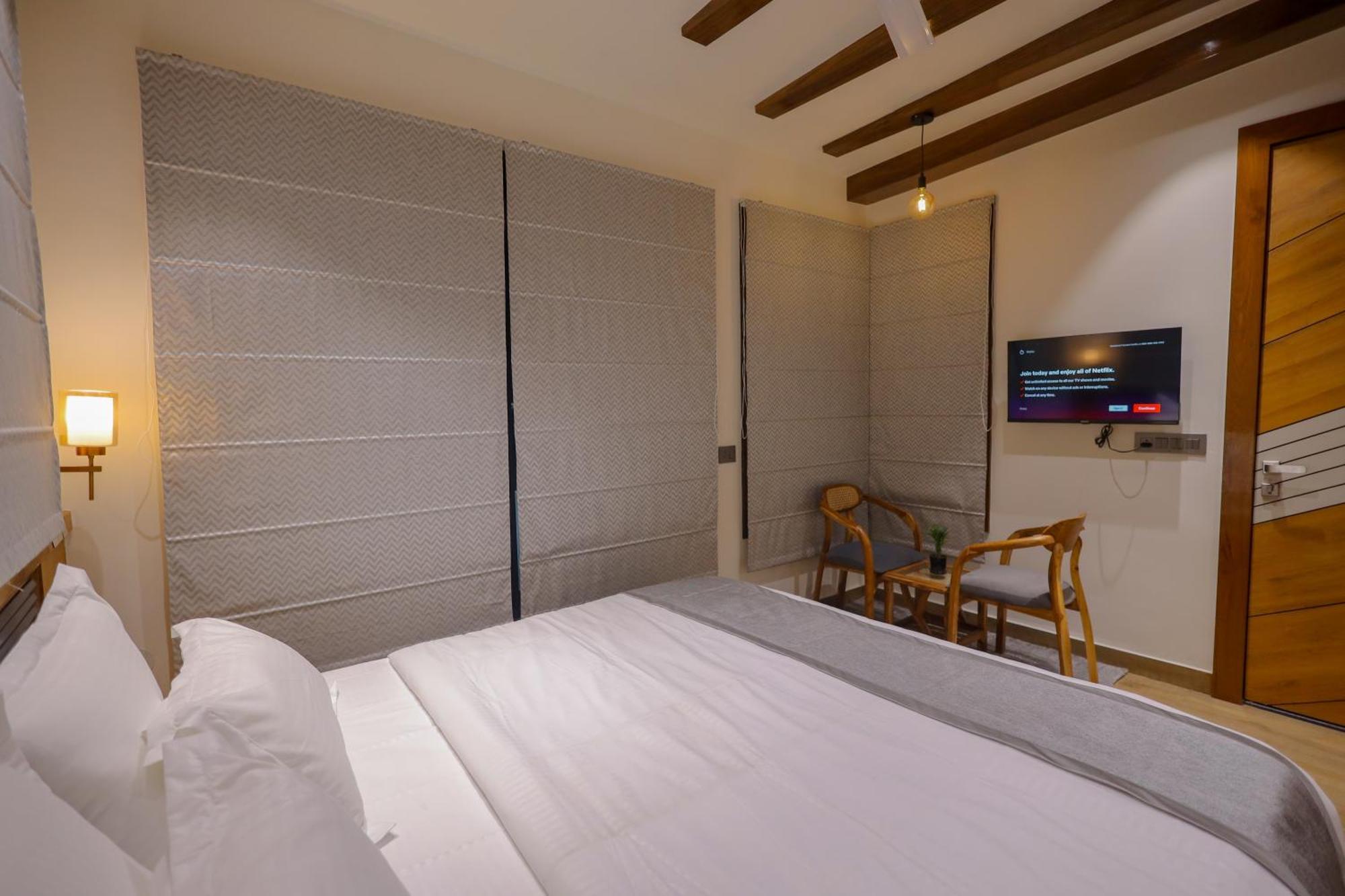 Narayana Homes Mathura Extérieur photo