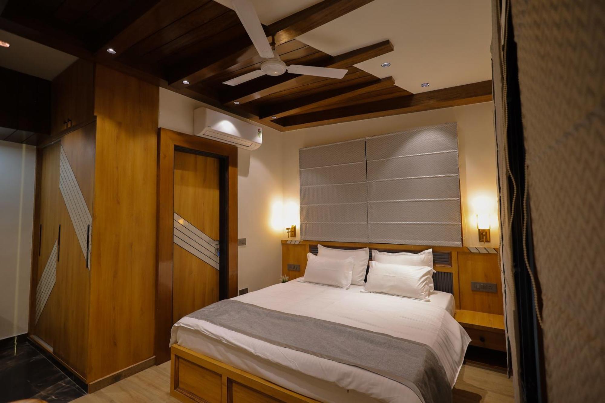 Narayana Homes Mathura Extérieur photo
