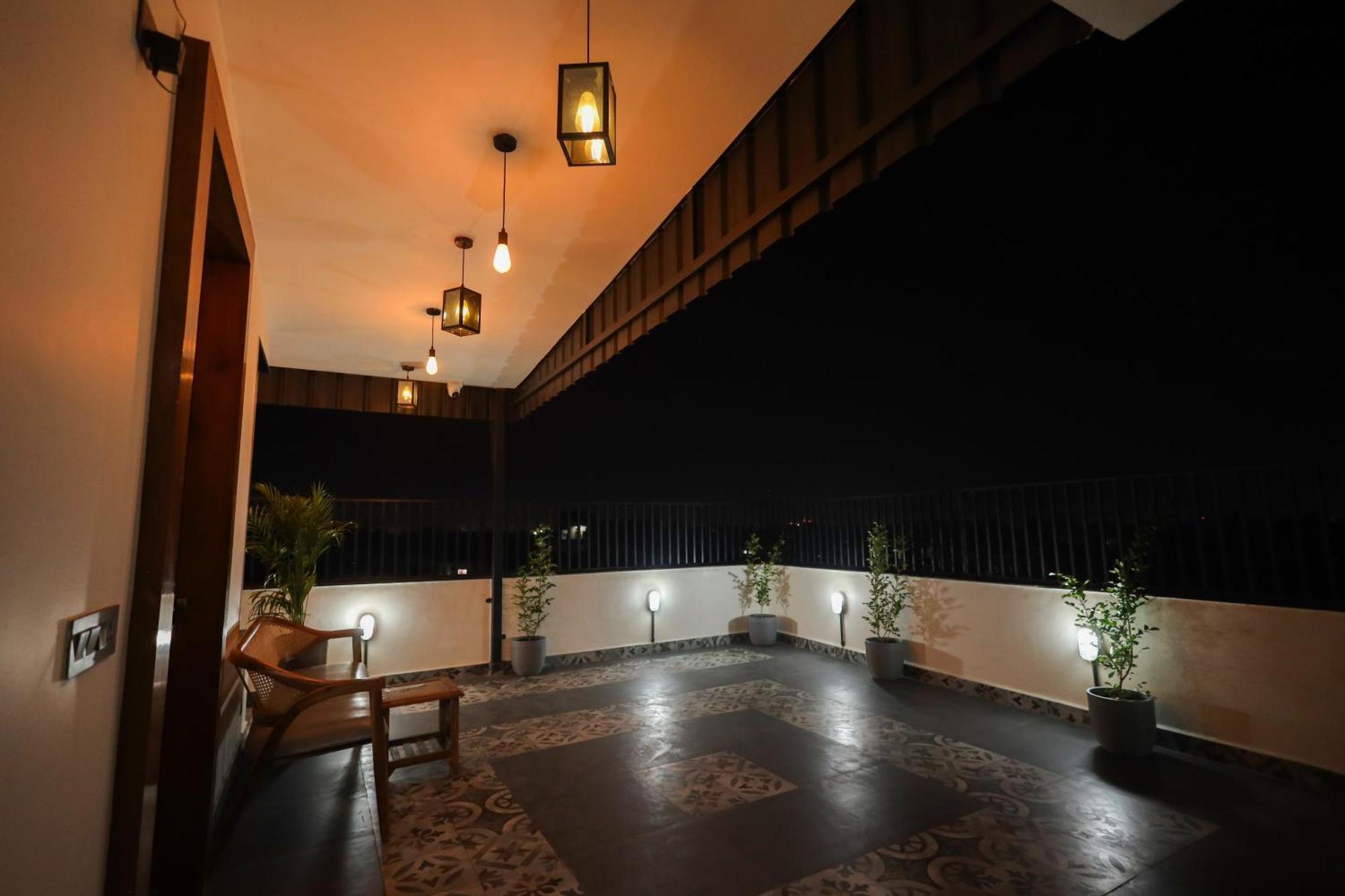 Narayana Homes Mathura Extérieur photo