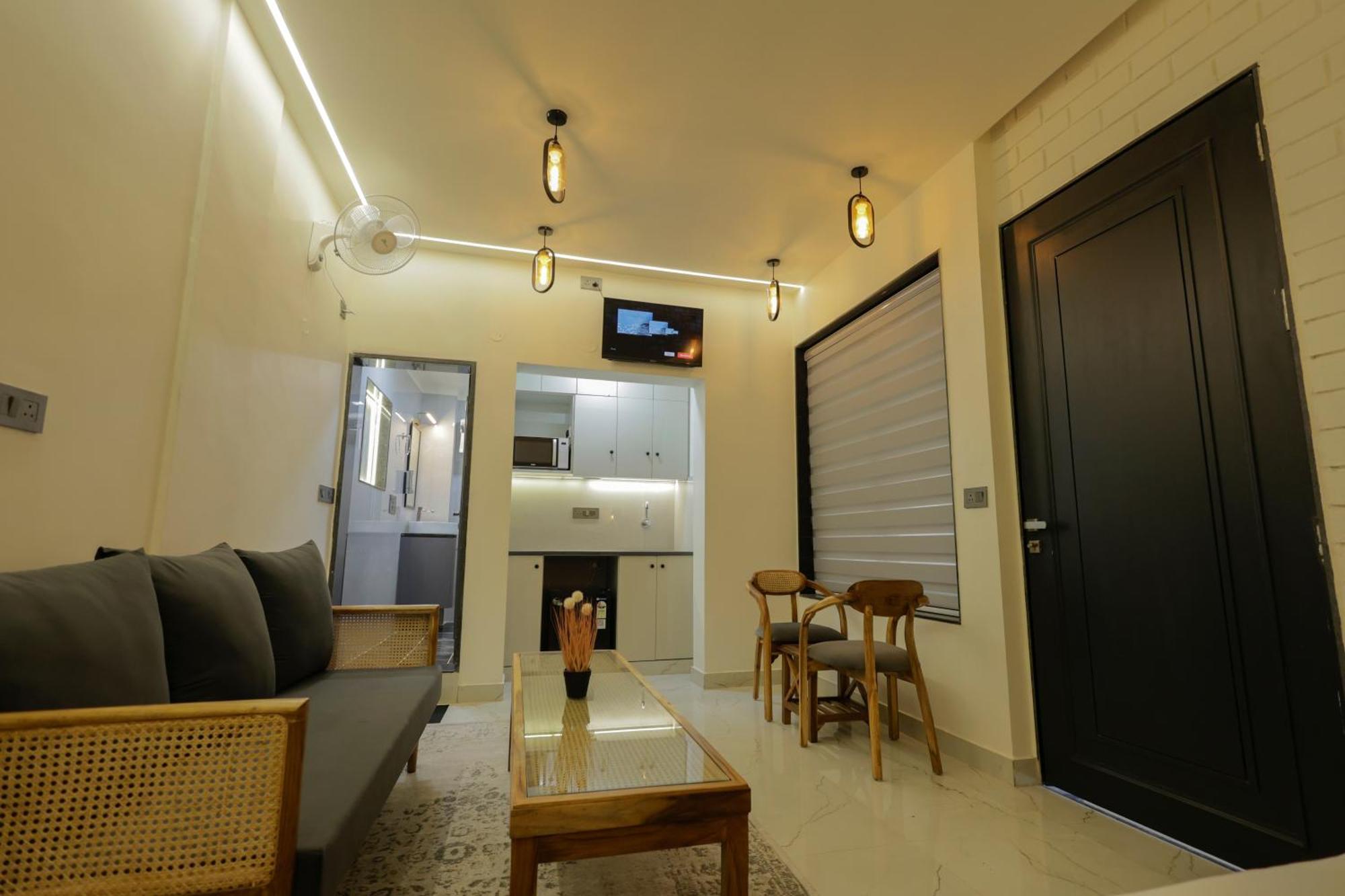 Narayana Homes Mathura Extérieur photo