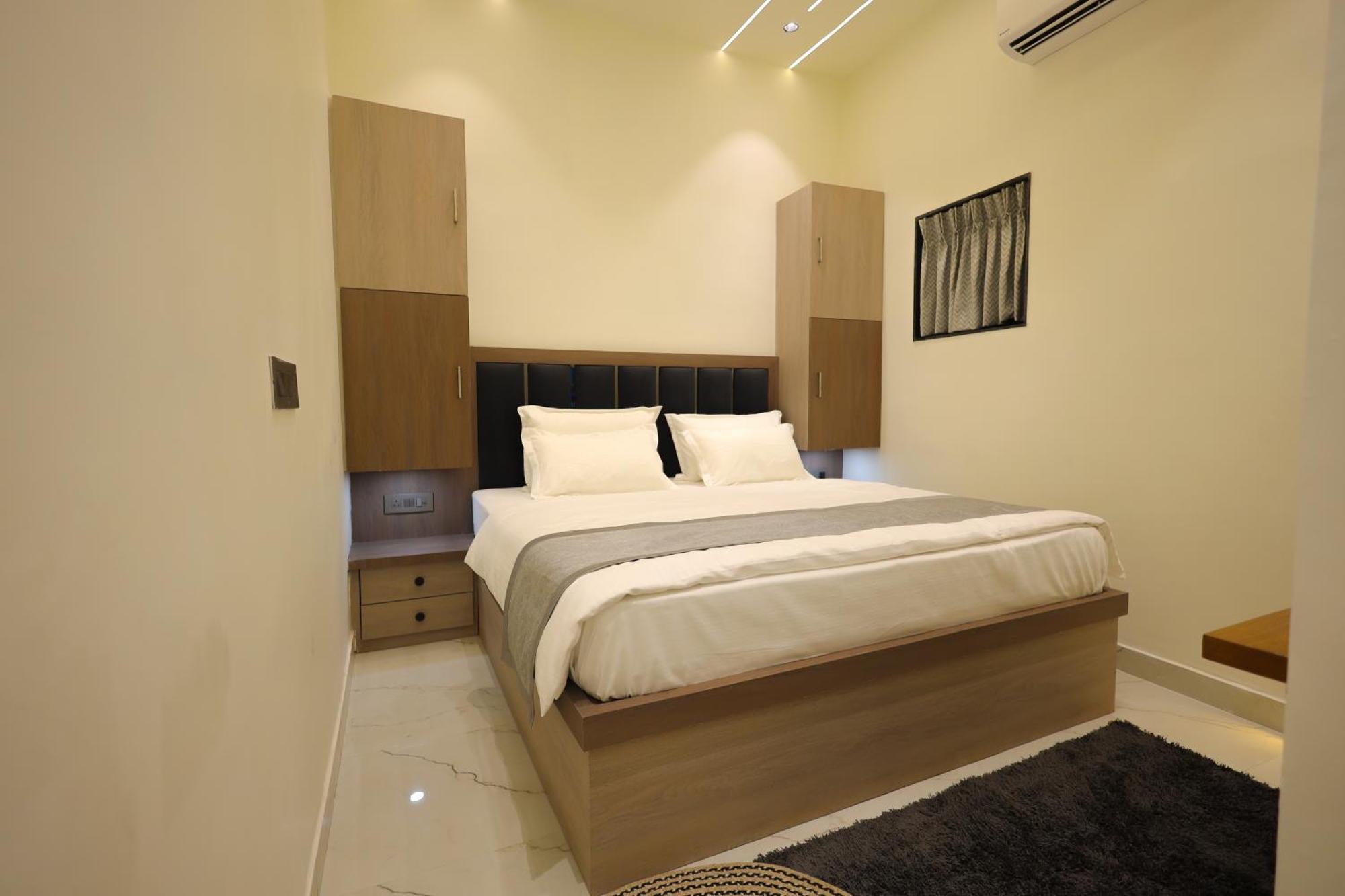 Narayana Homes Mathura Extérieur photo