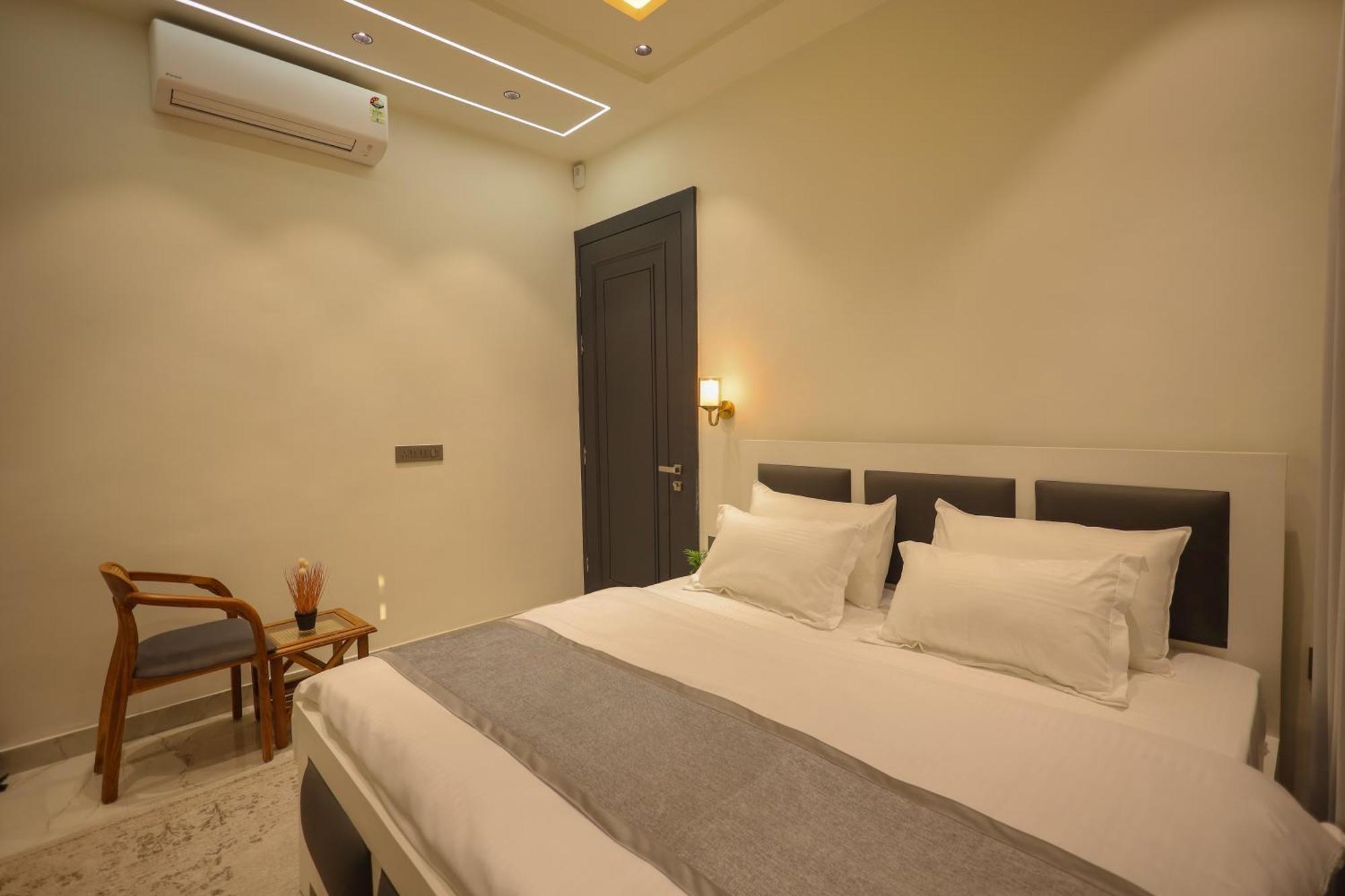 Narayana Homes Mathura Extérieur photo